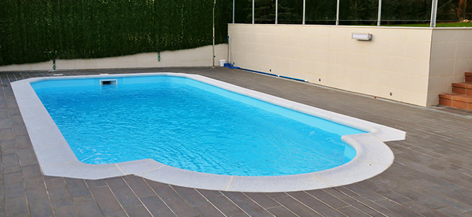 Piscina de poliéster